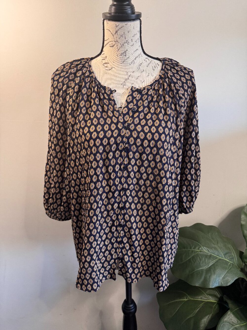 Sanctuary Balck Flowy Blouse 3/4 Sleeve Top Business Casual Workwear Large